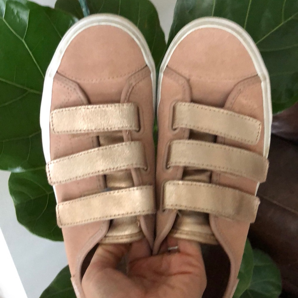Vans sneakers! Rose Gold Velcro!